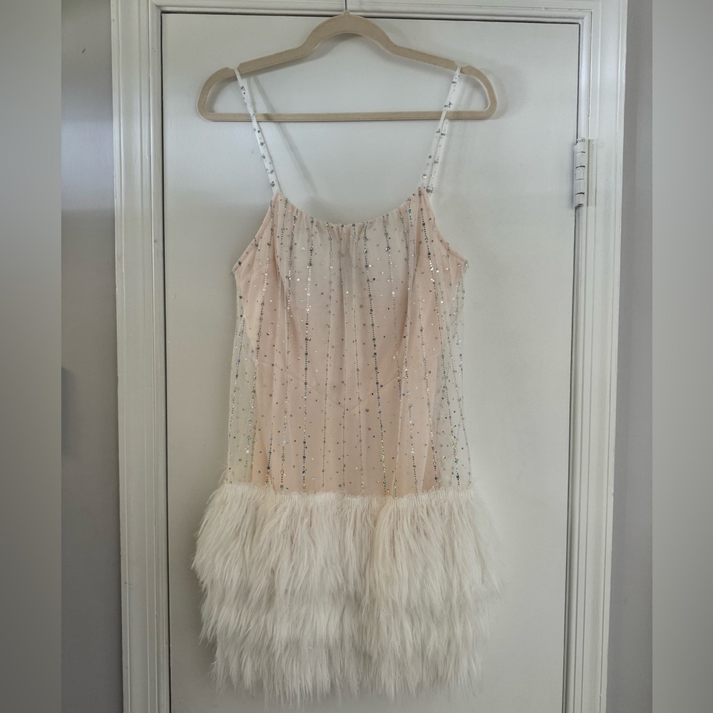 Feathered sparkling backless dress